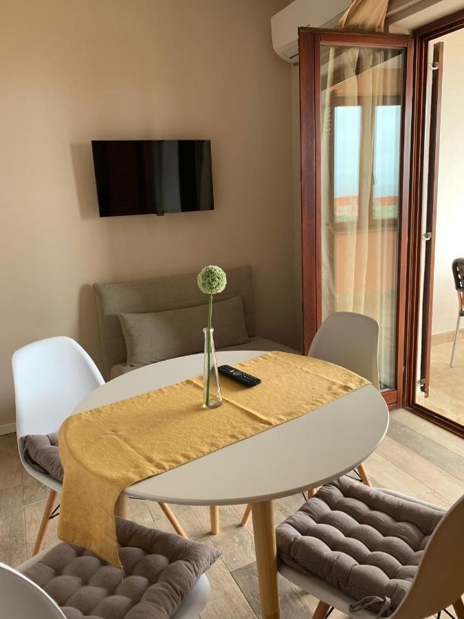 Family Friendly Apartments With A Swimming Pool Povljana, Pag - 244 Kültér fotó