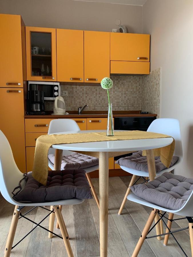 Family Friendly Apartments With A Swimming Pool Povljana, Pag - 244 Kültér fotó