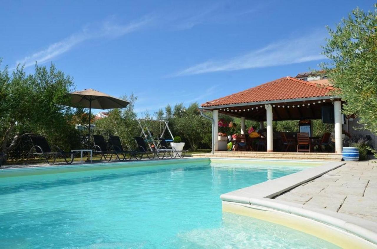 Family Friendly Apartments With A Swimming Pool Povljana, Pag - 244 Kültér fotó
