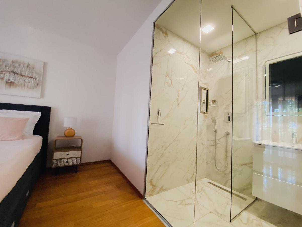Family Friendly Apartments With A Swimming Pool Povljana, Pag - 244 Kültér fotó