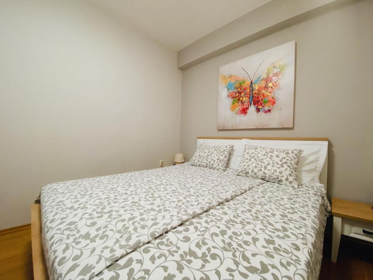 Family Friendly Apartments With A Swimming Pool Povljana, Pag - 244 Kültér fotó