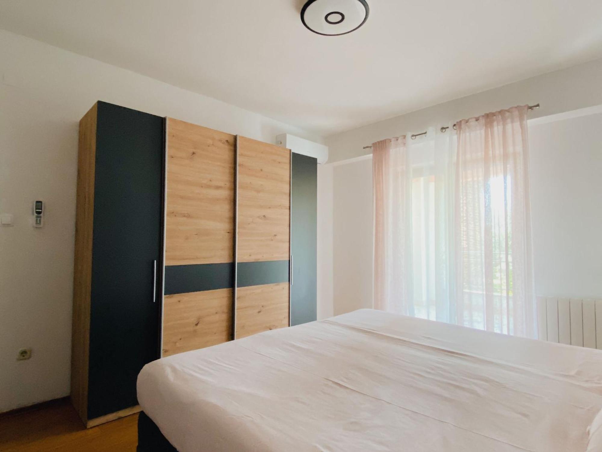 Family Friendly Apartments With A Swimming Pool Povljana, Pag - 244 Szoba fotó