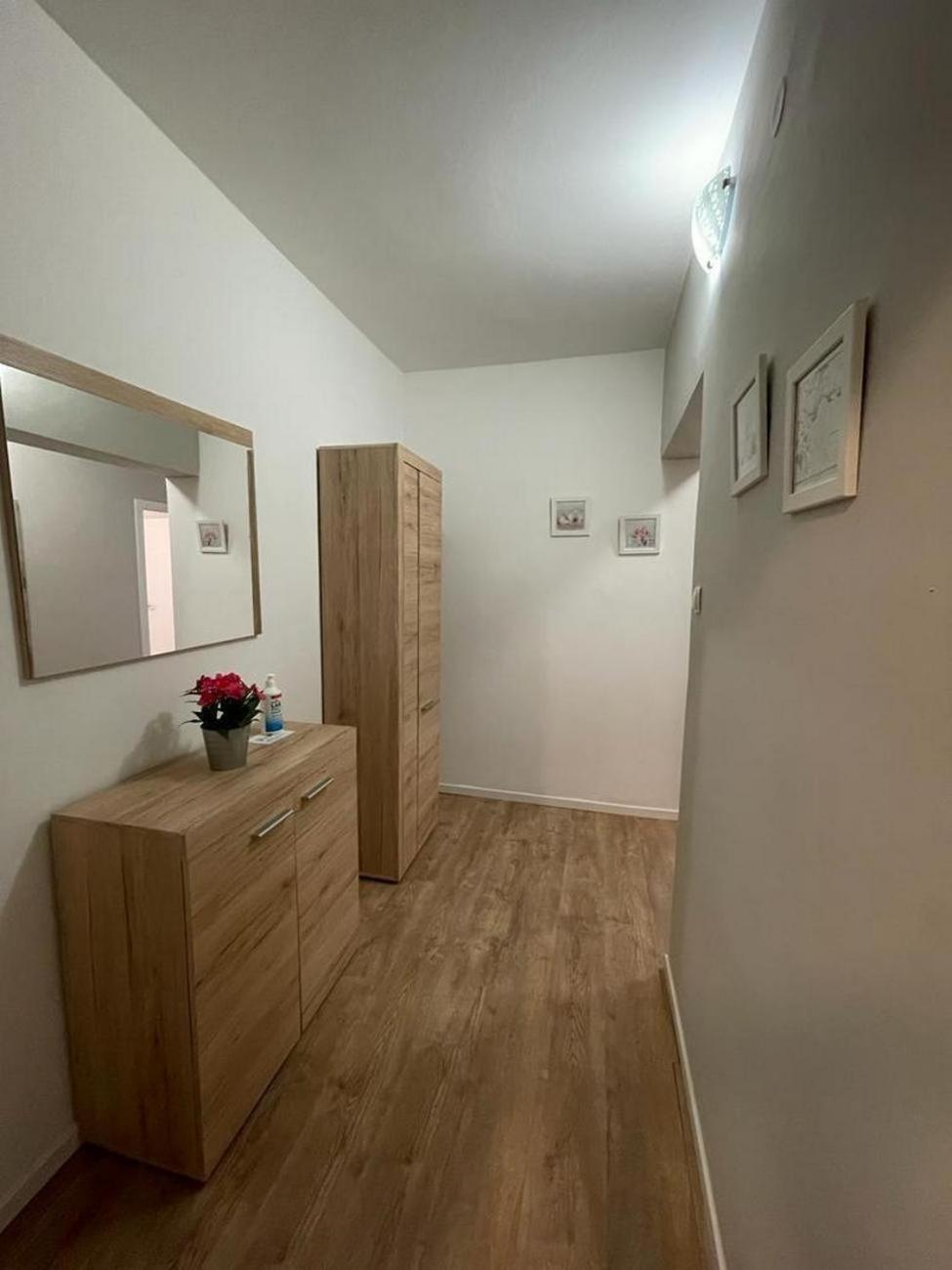Family Friendly Apartments With A Swimming Pool Povljana, Pag - 244 Kültér fotó